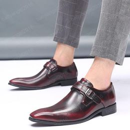 New Italy style Oxford Shoes For Men Luxury Glossy Genuine Leather Wedding Shoes Male Pointed Toe Dress Shoes Classic