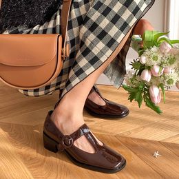 Dress Shoes 2022 Spring Women Square Toe Patent Leather Mary Jane For Thick Heels Buckle Strap Pumps