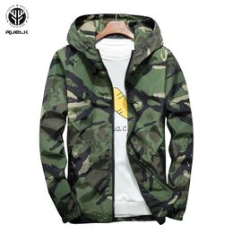 RUELK Spring And Autumn Men's Camouflage Trend Casual Hooded Jacket Men's Fashion Coat Camouflage Trench Coat M-4XL 201116