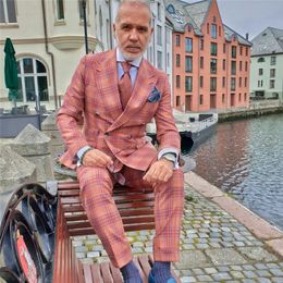 Winter Duty Pink Check Plaid Mens Pants Suits Double Breasted Groom Best Man Coat Business Wedding Blazer (Jacket+Pants)