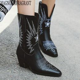 Boots Retro Middle Tube Embroider Women Thick Heel Ankle Female Western Cowboy Booties Botas Mujer Zapatos De Y448