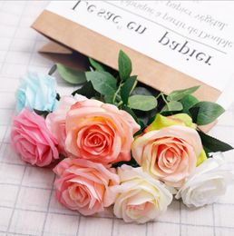 Simulation Single Rose Flower Girl Friend Rose Gift Silk Fabric Valentine Day Rose Wedding Bride Holding Flower Bouquets Decor