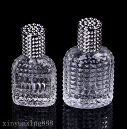 New Style Pineapple Portable Glass Perfume Bottle With Spray Empty With Atomizer Refillable Bottles 30m