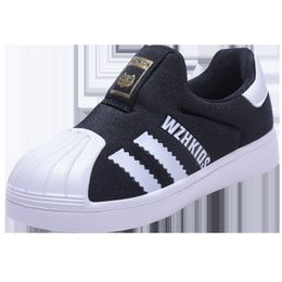 canvas sneakers canada