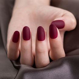 24 teile / satz Gefälschte Nagelspitzen volle Abdeckung Rosa blau schwarz Mischfarben Matting Effect Natürliche ABS Künstliche Nail Art Design Nails Heißer Verkauf