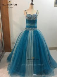 New Organza Ball Gown 2021 Quinceanera Dresses with Sweetheart Beads Lace-Up Floor Length Sweet 16 Dress For 15 Years