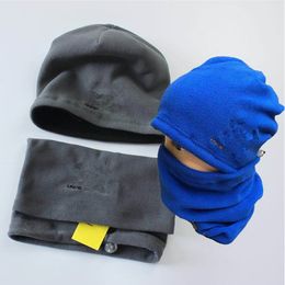 Unisex Beanies Winter Fleece Hat and Scarf Set Luxurys Letter Hats Windproof Neck Gaiter Designer Warm Scarves Skull Caps Sets Men Women Neckerchief 4 Colour