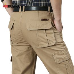 Men's Multi-Pocket Cargo Pants Spring Autumn Man Winter Fleece Overalls Casual Khaki Straight Cotton Black Long Trousers 201217