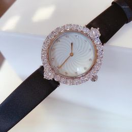 Wristwatches Women Lheur Du Diamant Watches Watch Clock Men Party Gift Style Nightclub Artefact Couples Watch1