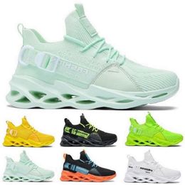 style330 39-46 fashion breathable Mens womens running shoes triple black white green shoe outdoor men women designer sneakers sport trainers oversize