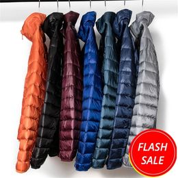 New Winter Fashion Brand Ultralight Duck Down Jacket Mens Packable Streetwear Feather Coat Waterproof Warm Men Clothes 201223