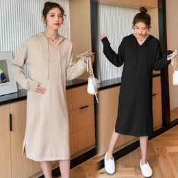 1608# Autumn Winter Thick Warm Knitted Maternity Long Dress Hoodies Loose Dress Clothes for Pregnant Women Pregnancy Casual Wear LJ201125