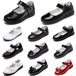 Newest Designer Platform Shoes for Baby Girls leather princess shoe with soft bottoms Black Triple White outdoor summer Walking Jogging