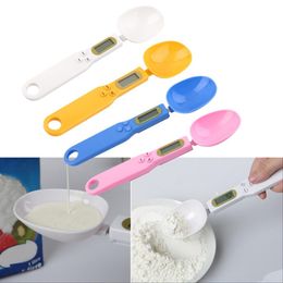 1 pc New Arrival Popular Digital LCD Measuring Spices Butter Flour Kitchen Lab Electronic Spoon Weight Scale