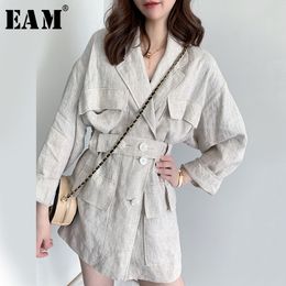 [EAM] Loose Fit Linen Button Split Joint Big Size Jacket New Lapel Long Sleeve Women Coat Fashion Tide Spring 1X5010 201026