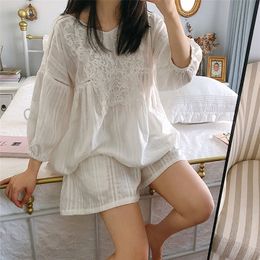 Cute Women's Lolita Princess Pajama Sets Cotton Tops+Shorts.Vintage Lady Girl's Lace Pyjamas set.Victorian Sleepwear Loungewear Y200708