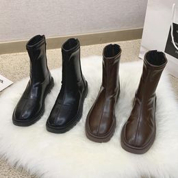 Hot Sale-Shoes Woman Flat Boots Booties Ladies Luxury Designer Round Toe Boots-women Winter Footwear Low Autumn Rubber Fashion
