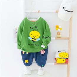 HYLKIDHUOSE 2020 Spring Toddler Infant Clothing Sets Baby Girls Boys Clothes Honeybee T Shirt Jeans Children Vacation clothing LJ201023