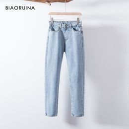 BIAORUINA Women's Washing Light Blue Bleached Jeans Female Fashion High Waist Straight Jeans Ladies Casual Streetwear Jeans 201105