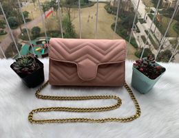 High Quality New Designer Luxury Women Handbags Famous Gold Chain Shoulder Bags Crossbody Soho Bag Disco Shoulder Bag Wallet 5 Colours A4