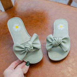 Casual Soft Daisy Flower Children's Princess Shoes For Medium Big Kids Beach Sandals Summer Girls Butterfly-knot Darg Slippers1