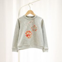 2020 Baby sweatshirt floral pattern o-neck gray color cotton kids tops long sleeve baby tops LJ201012