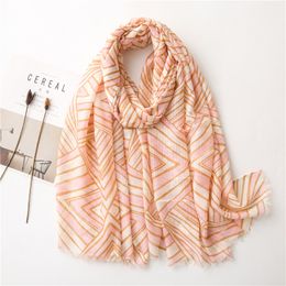 Small Fresh Geometric Contrast Printed Cotton and Linen Scarf Warm Autumn and Winter Shawl Soft and Sweet Wild Gauze Women