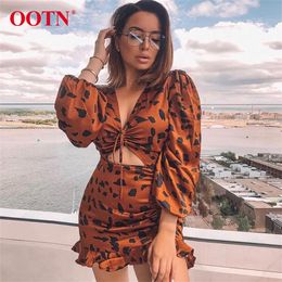 OOTN Ruffle Drawstring Leopard Dress Women V-Neck Puff Sleeve Sexy Mini Dress Fashion Vintage Animal Print Ladies Dresses LJ200812