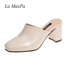 Women's Summer Casual Red Sole Sexy Style Ladies Shoes Fashion Closed Toe Chunky Thick Heel PU Leather Mules Slippers Y200423