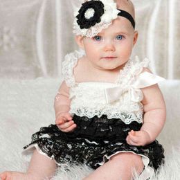 Baby Lace Rompers Infant Lace Romper with Straps Ribbon Bow Kids Jumpsuit Baby Girls Lace Ruffled Petti Romper DS9 G1221