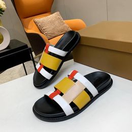 2022 Classical Fashion Womens Slippers Women Beach Sandals Shoes Pearl Snake Print Slide fashion Summer Wide Flat Sandal Slipper