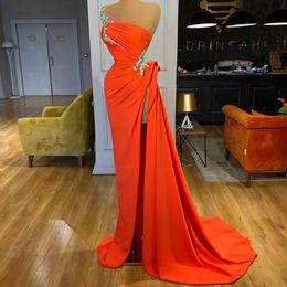 Orange Satin Prom Dresses New Arrival One Shoulder Sexy High Slit Beaded Dubai Women Formal Evening Gowns