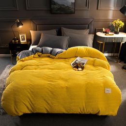 Flannel Duvet Cover King Size Yellow Soft Warm housse de couette for Winter Thick Comforter Cover Coral Fleece Duvet Cover Queen LJ201015