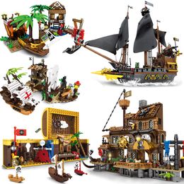 Military Pirate Ship Soldiers Bay Island Building Blocks Caribbean Black Pearl Boat Creator Model MOC Toys For Children Gifts X0102