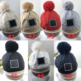 Winter Pompom Beanie Street Beanie Skull Caps Warm Ball Top Winter Breathable Bucket Hat For Man Woman Top Quality