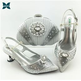 Newest Fashion African Silver Colour Shoes and Bag Set for Party Italian design Shoes with Matching Bags 2020 Designer Shoe J1215