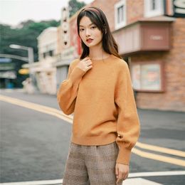 INMAN Winter Retro Style Lantern Style Loose Shape Round Collar Solid Color Pullover Knitwear Women Sweater 201223