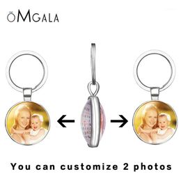 Keychains OMGALA Double Sides Handmade Personalised Custom Baby Family Lover Po Keyrings Key Chain Rings Holder Wedding Gift1