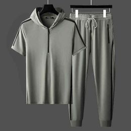 High-end anti-wrinkle short sleeve two-piece men's thin summer luxury hooded casual sports suit men's clothing G1222