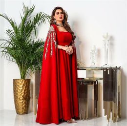 2022 Red Satin A Line Caftan Evening Dresses Long Cape Beads Applique Embroidery Dubai Arabic Women Formal Prom Gowns