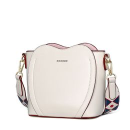 HBP HOT ladies loving heart Wide shoulder straps single shouder bag handbags purse Fashionable joker bucket bag D9519