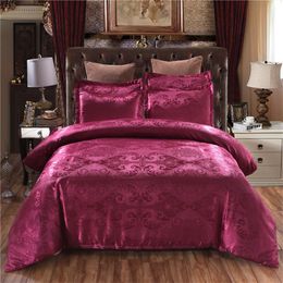 Luxury European Three Piece Bedding Sets Royal Nobility Silk Lace Quilt Cover Pillow Case Duvet Cover Brand Bed Comforters Sets In308i