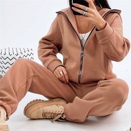 Casual Women Hoodie Two Piece Sets Zipper Hooded Jacket And Pencil Pant Warm Suits Autumn Winter Fashion Streetwear Tracksuits 220315