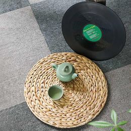 2Pcs Round Rattan Placemats Natural Straw Woven Dining Table Mats Heat Insulation Pot Holder Cup Coasters Kitchen Accessories