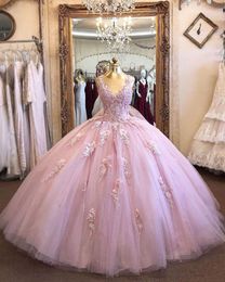 Gorgeous Scoop Neck Ball Gown Quinceanera Dresses Sweet Party Formal Dress D Floral Lace Appliques Floor Length Masquerade Birthday Gowns Vestido De Anos