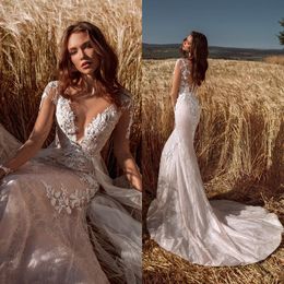 Sexy Deep V Neck Mermaid Wedding Dresses 2021 Illusion Long Sleeves Floral Lace Appliqued Bridal Gowns Sweep Train robes de mariée AL7817