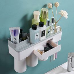 Magnetic Adsorption Inverted Toothbrush Holder With Toothpaste Squeezer With Cups Bathroom Storage Rack Bathroom Accessories Set LJ201204