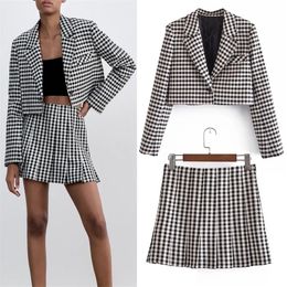 Za Women Set 2 Pcs Black Plaid Cropped Blazer Female Suit Long Sleeve Elegant Office Suits Skirt Woman High Waist Skirts 220302