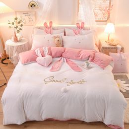 Luxury Fleece Velvet Lovely Rabbit Ears Bedding Set Warm Flannel Duvet Cover Pillowcases Flat Sheet Twin Queen King Size 3/4 Pcs 201210