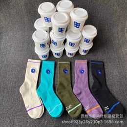 Men's Cho brnd der flowers embroidered towel men nd women lovers cup pir of Personalised middle tube socks